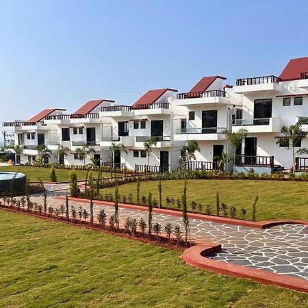 Baywatch Resort Bhogave Beach Vengurla Exterior photo