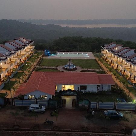 Baywatch Resort Bhogave Beach Vengurla Exterior photo