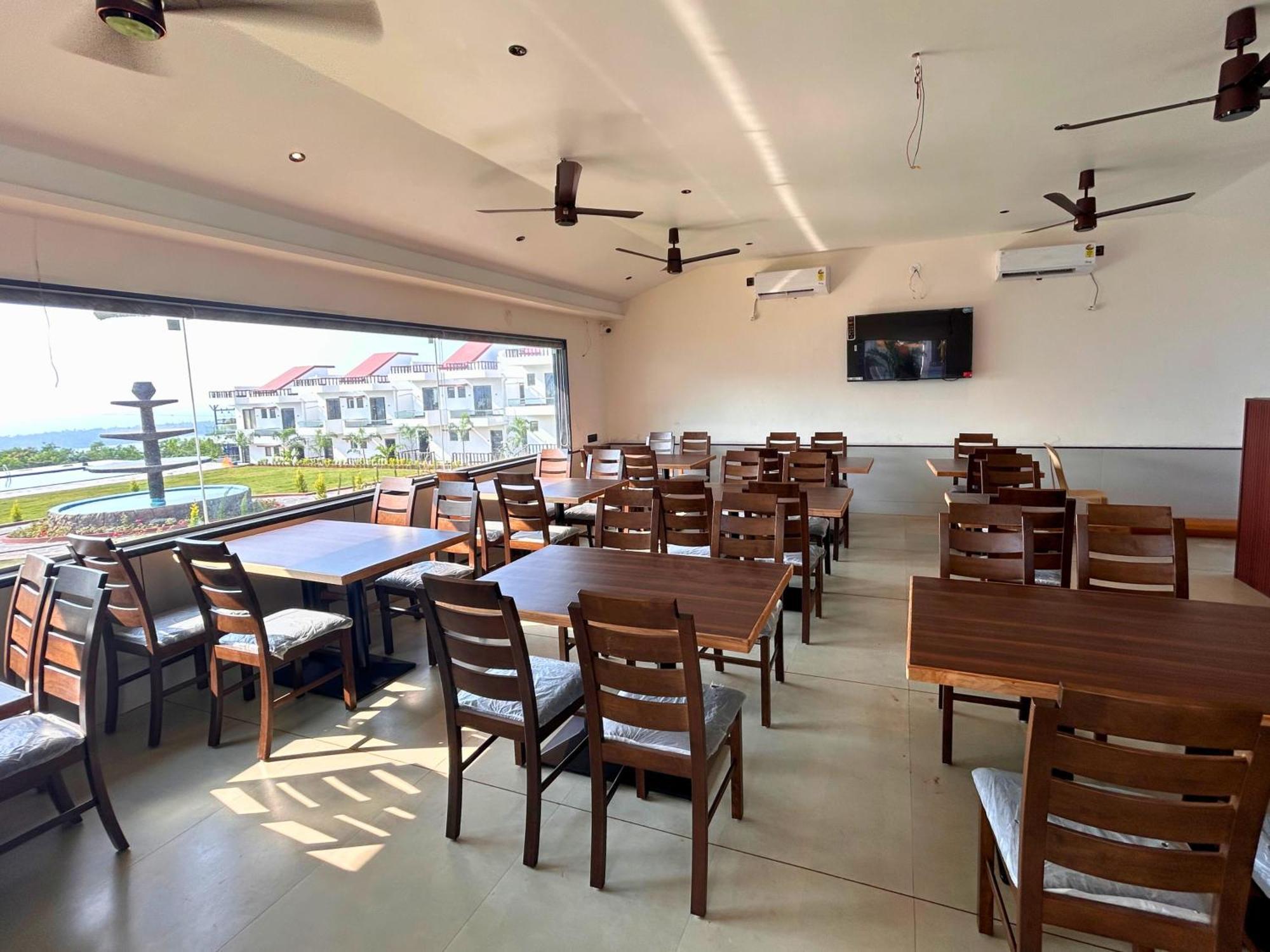 Baywatch Resort Bhogave Beach Vengurla Exterior photo