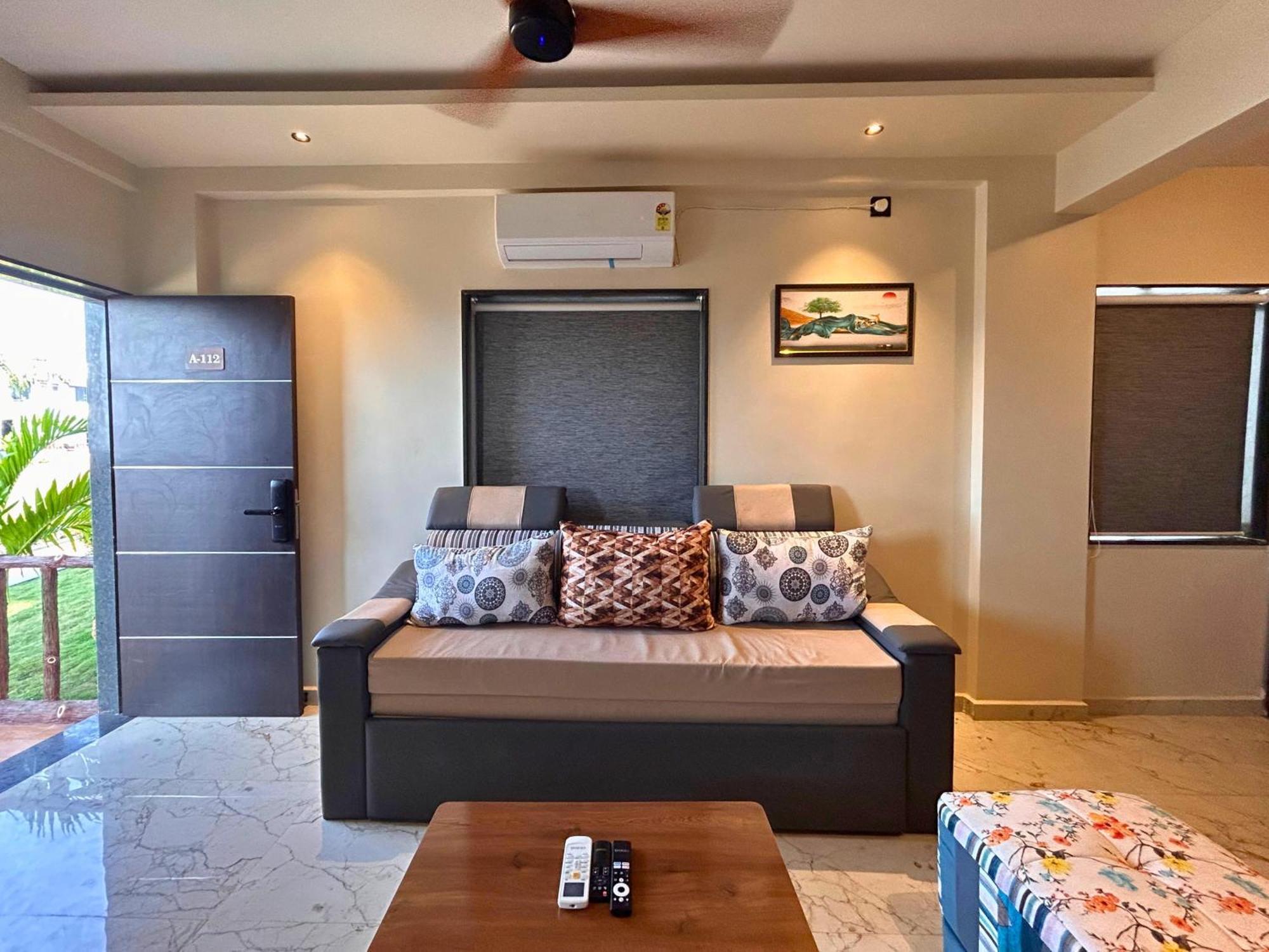 Baywatch Resort Bhogave Beach Vengurla Exterior photo