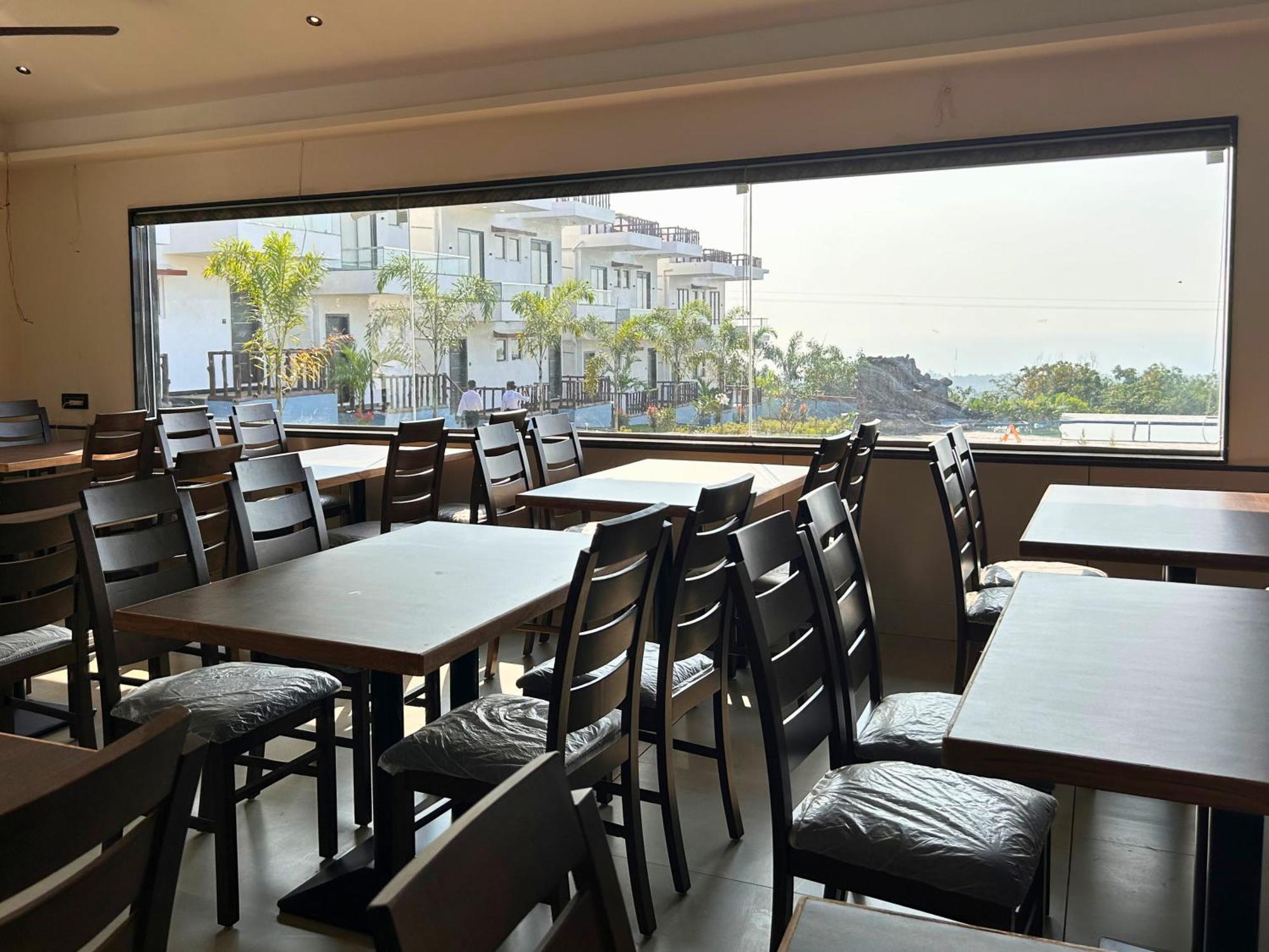 Baywatch Resort Bhogave Beach Vengurla Exterior photo