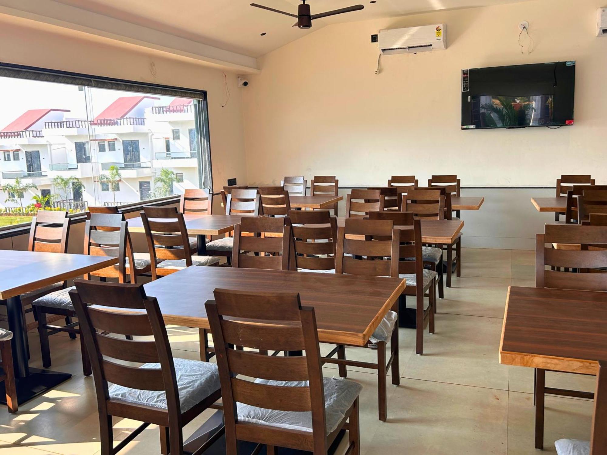 Baywatch Resort Bhogave Beach Vengurla Exterior photo