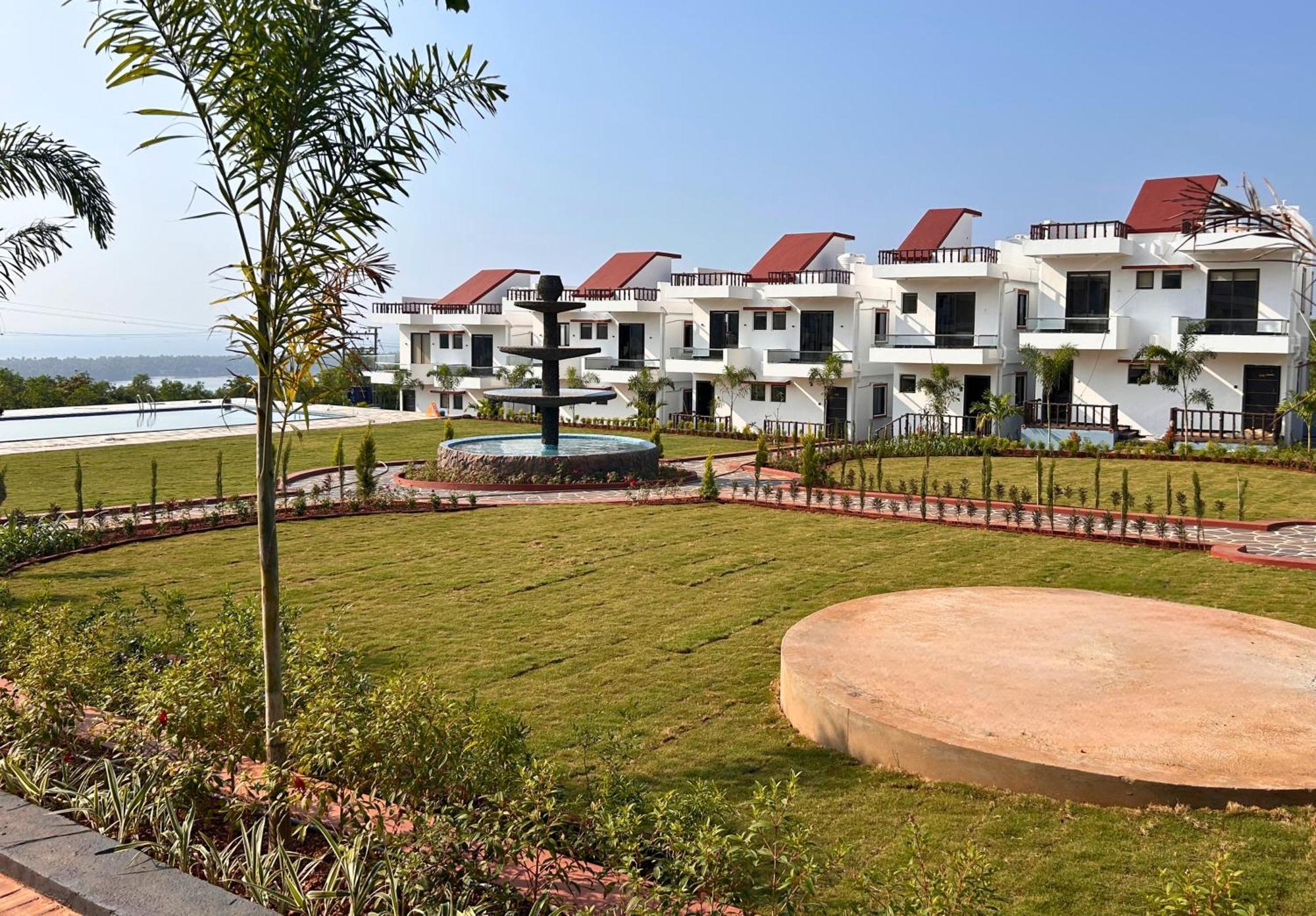 Baywatch Resort Bhogave Beach Vengurla Exterior photo
